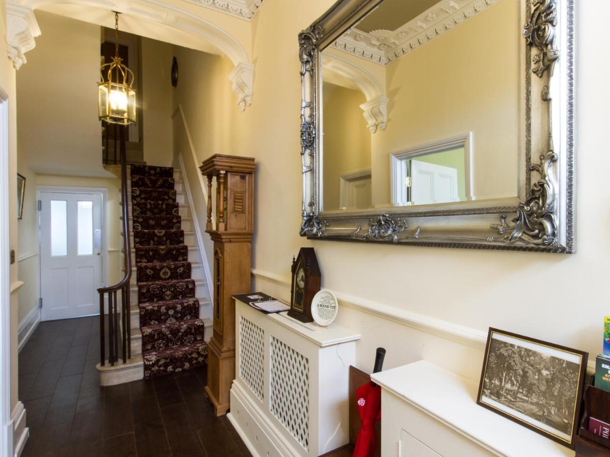 The Portland Guesthouse Cheltenham Extérieur photo