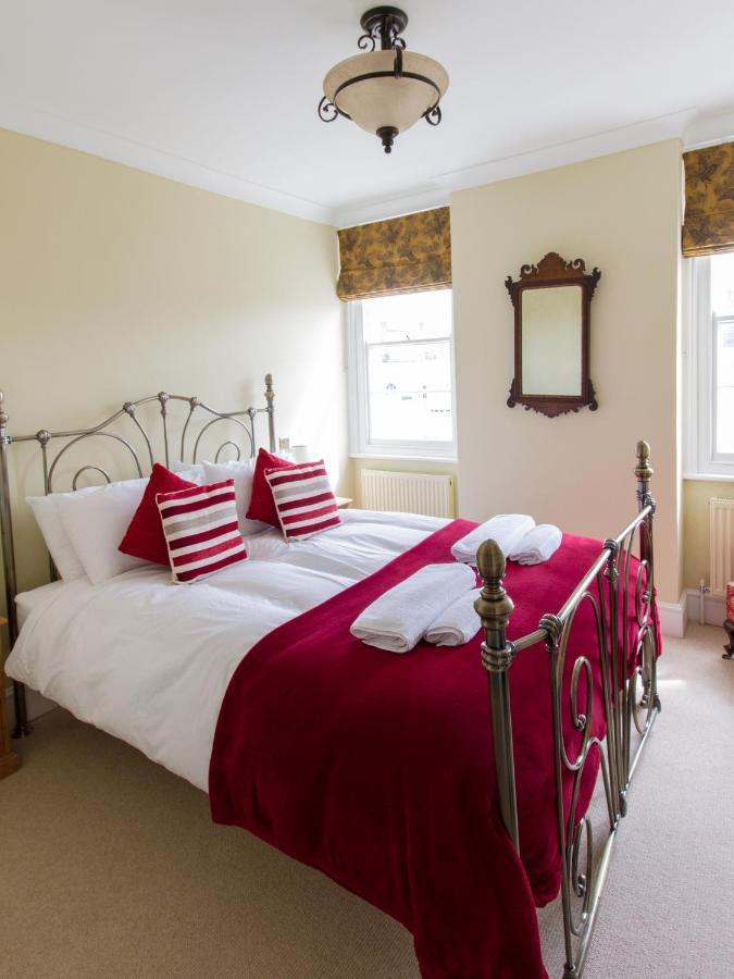 The Portland Guesthouse Cheltenham Extérieur photo