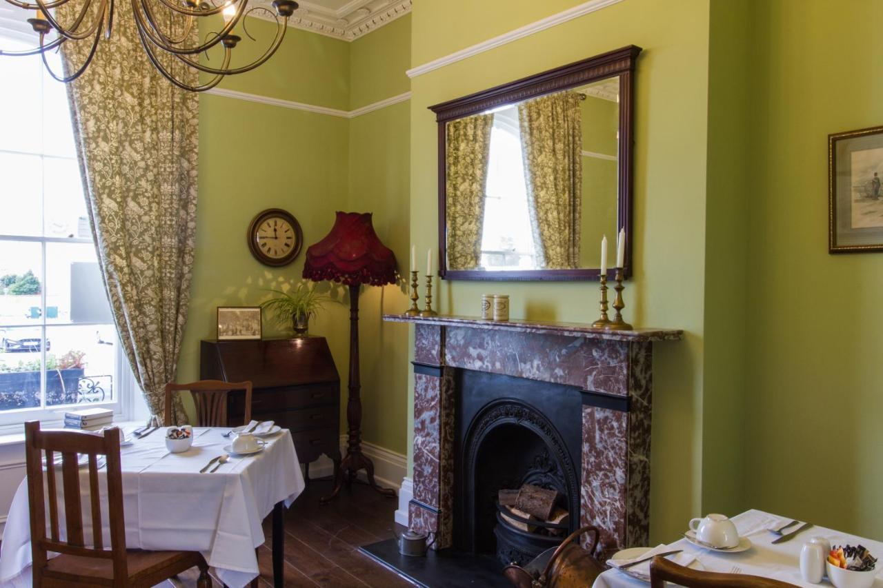 The Portland Guesthouse Cheltenham Extérieur photo